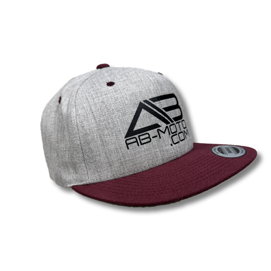 Snapback grau | rot