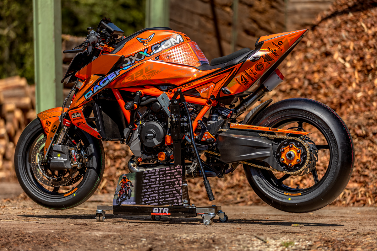 Gross_Superduke_reveal-39