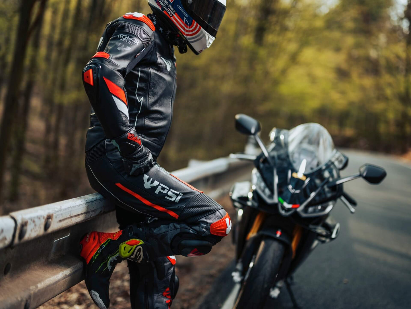 PSI DELTA Zweiteiler Lederkombi Herren Schwarz-rot-weiss